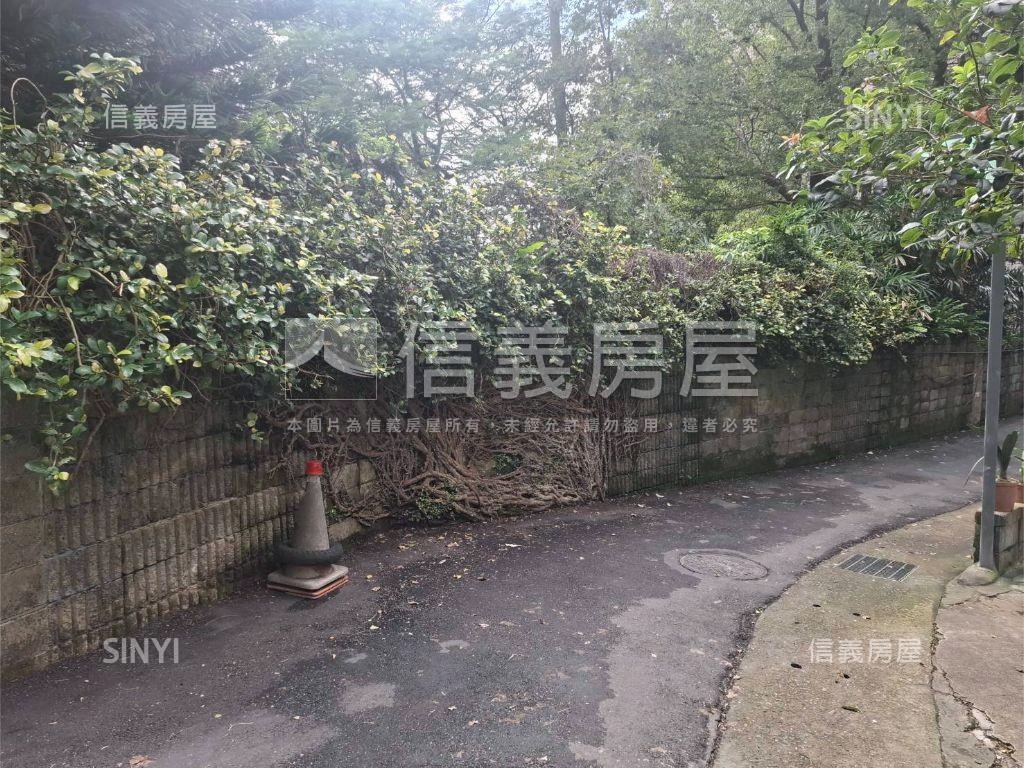 低總價陽明山公寓一樓房屋室內格局與周邊環境