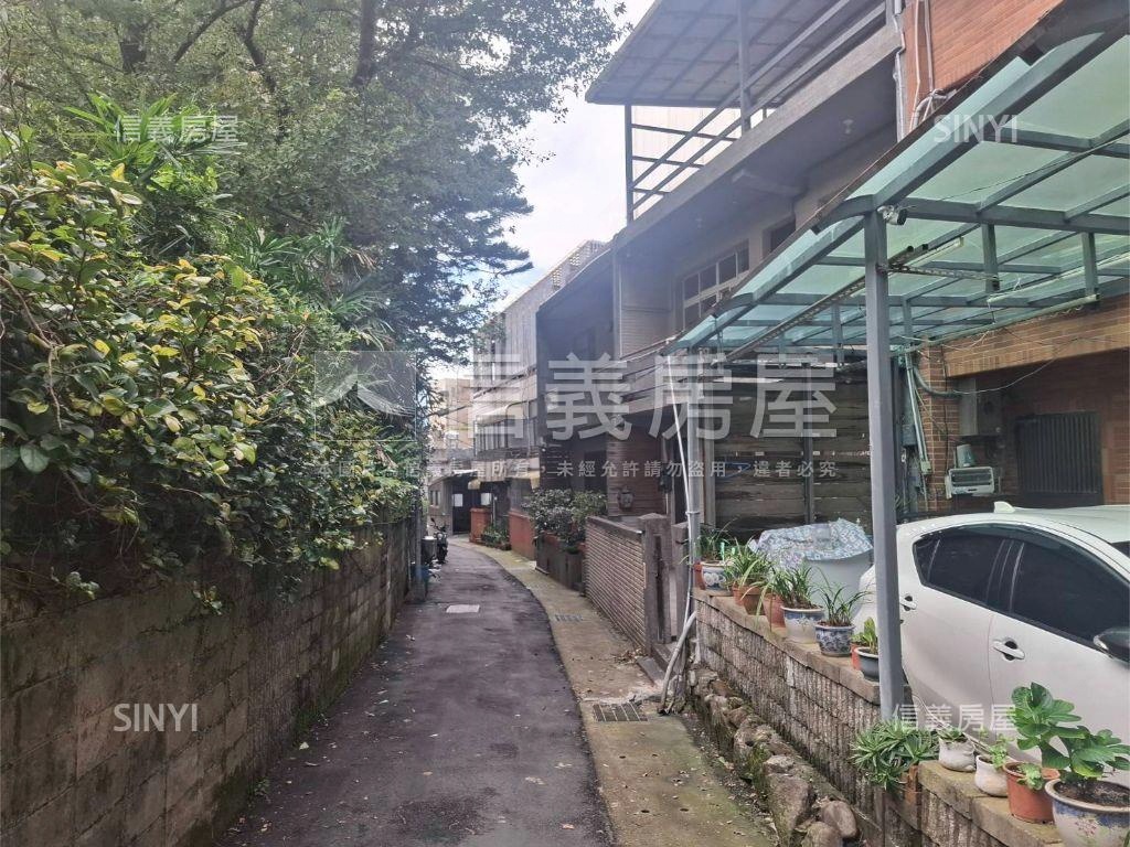 低總價陽明山公寓一樓房屋室內格局與周邊環境