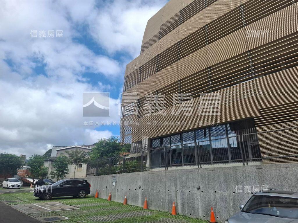 低總價陽明山公寓一樓房屋室內格局與周邊環境