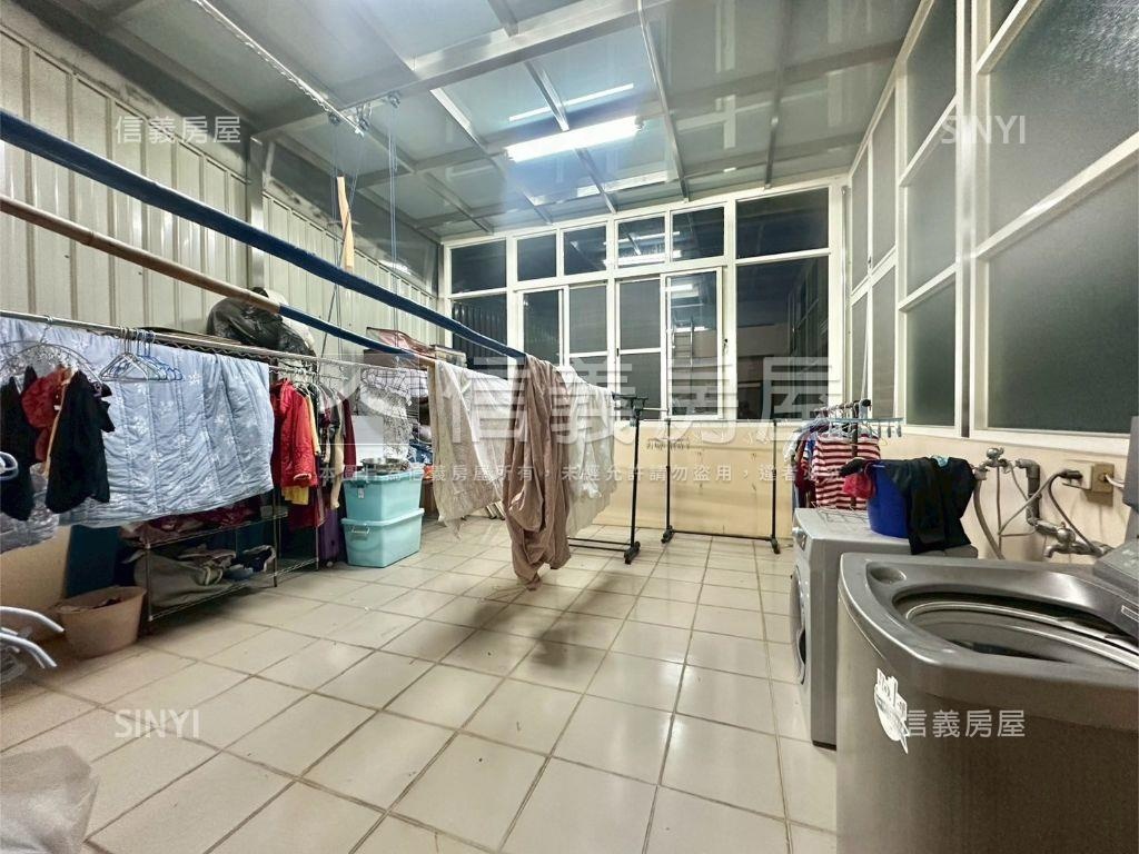 稀有大地坪臨路墅房屋室內格局與周邊環境