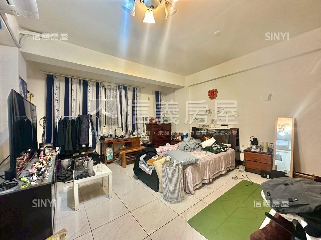 稀有大地坪臨路墅房屋室內格局與周邊環境