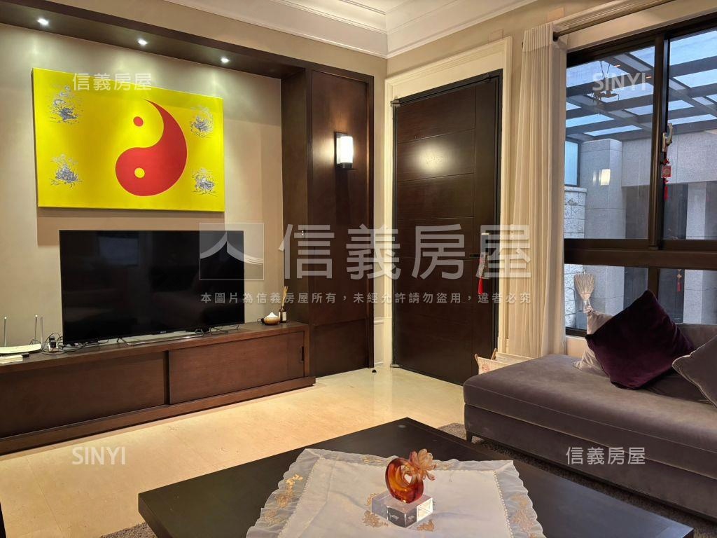 ★沙鹿邊間電梯別墅美屋★房屋室內格局與周邊環境