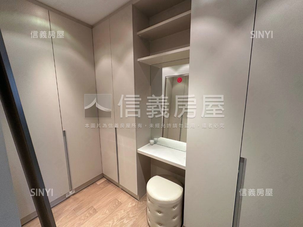 ★沙鹿邊間電梯別墅美屋★房屋室內格局與周邊環境