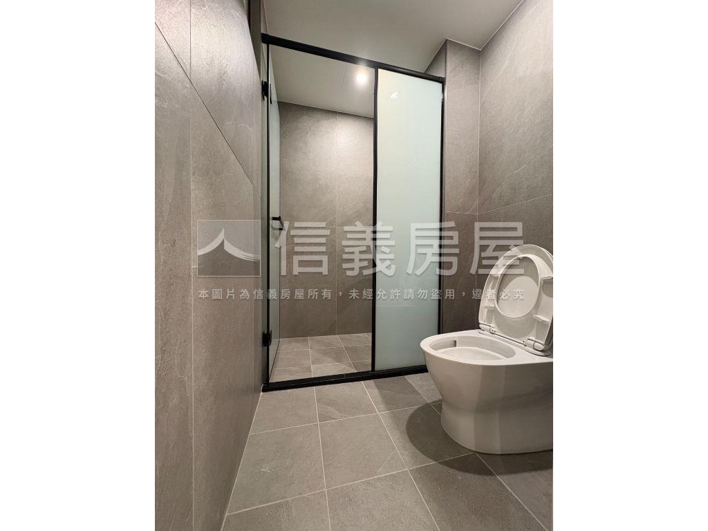 水雲間新裝潢房屋室內格局與周邊環境