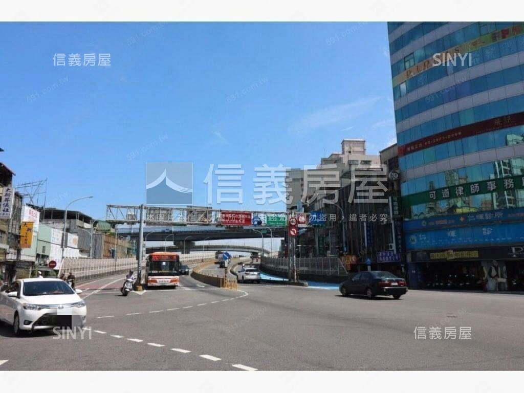 近捷運★收租寶收益佳房屋室內格局與周邊環境