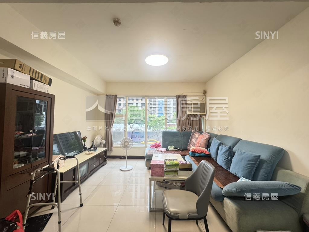 雄踞中原稀有釋出房屋室內格局與周邊環境