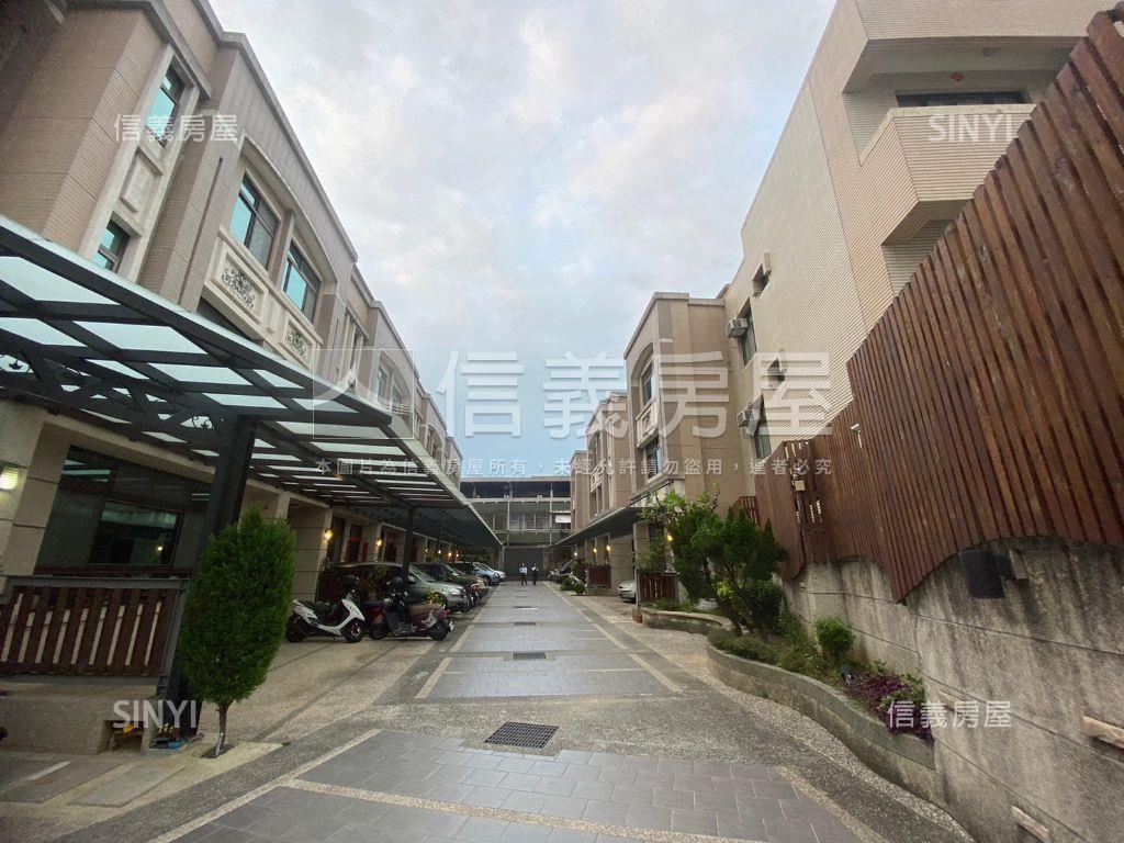 德仁居邊間震後美別墅房屋室內格局與周邊環境