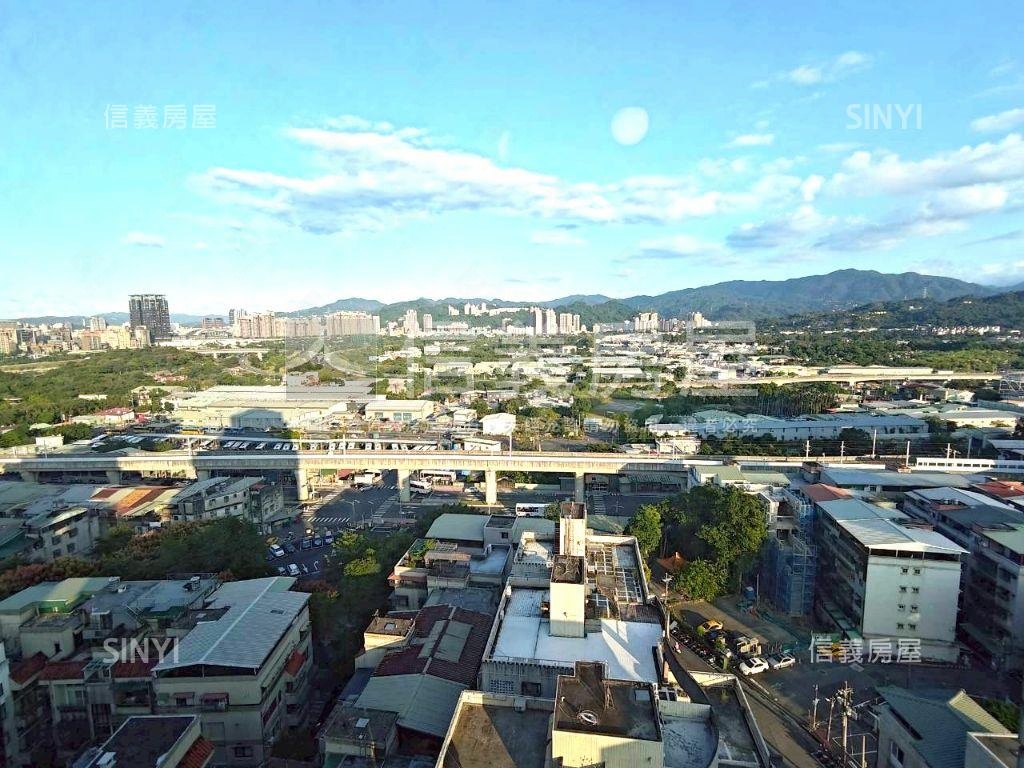 山水畫樓景觀三房車位房屋室內格局與周邊環境