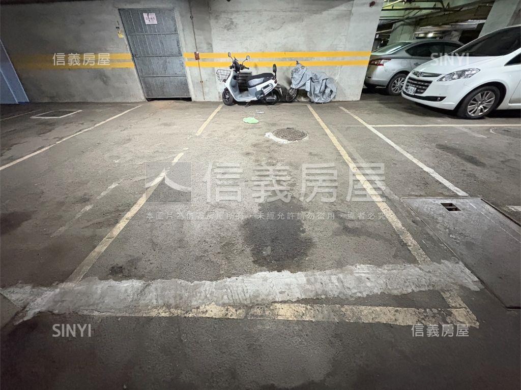 超值溫馨寶山名邸車位房屋室內格局與周邊環境