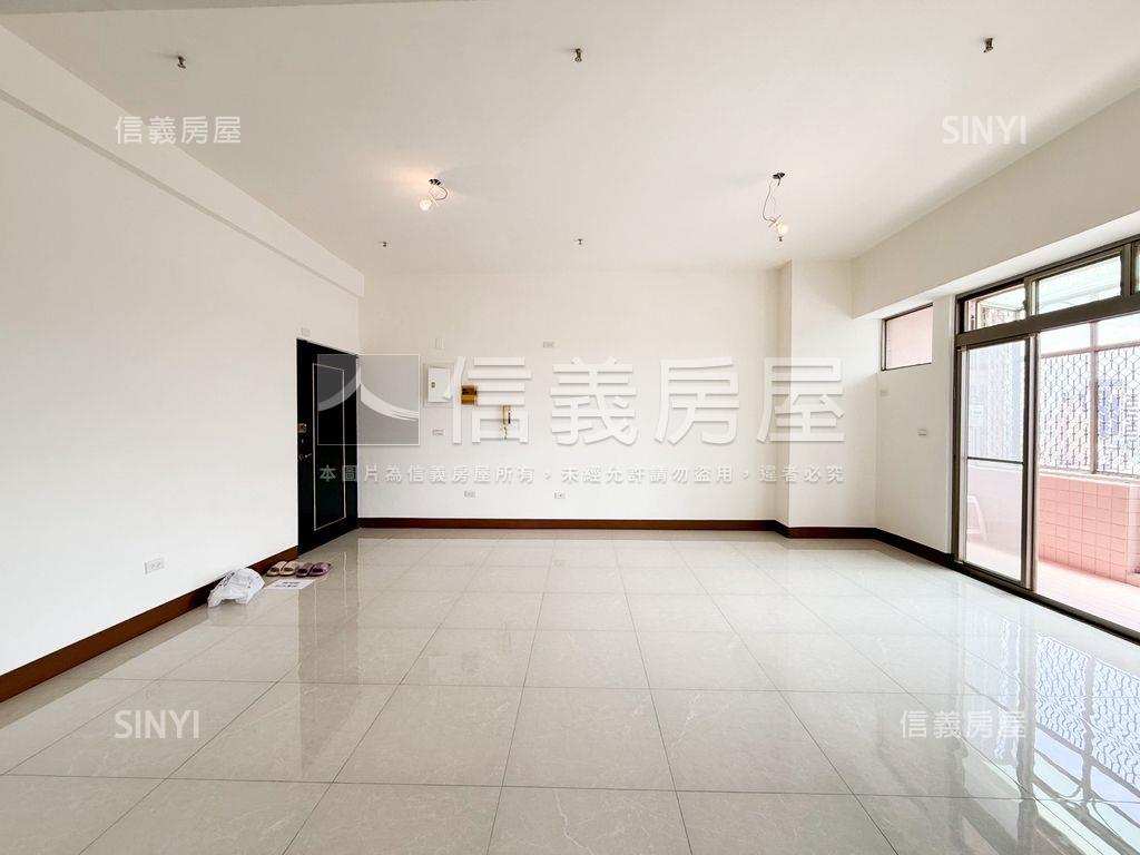 鼎中採光高樓美景三房平車房屋室內格局與周邊環境