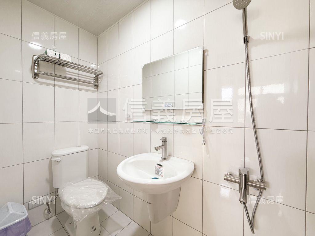 鼎中採光高樓美景三房平車房屋室內格局與周邊環境