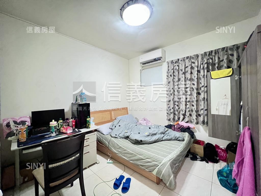 文林世家４房平面車位房屋室內格局與周邊環境