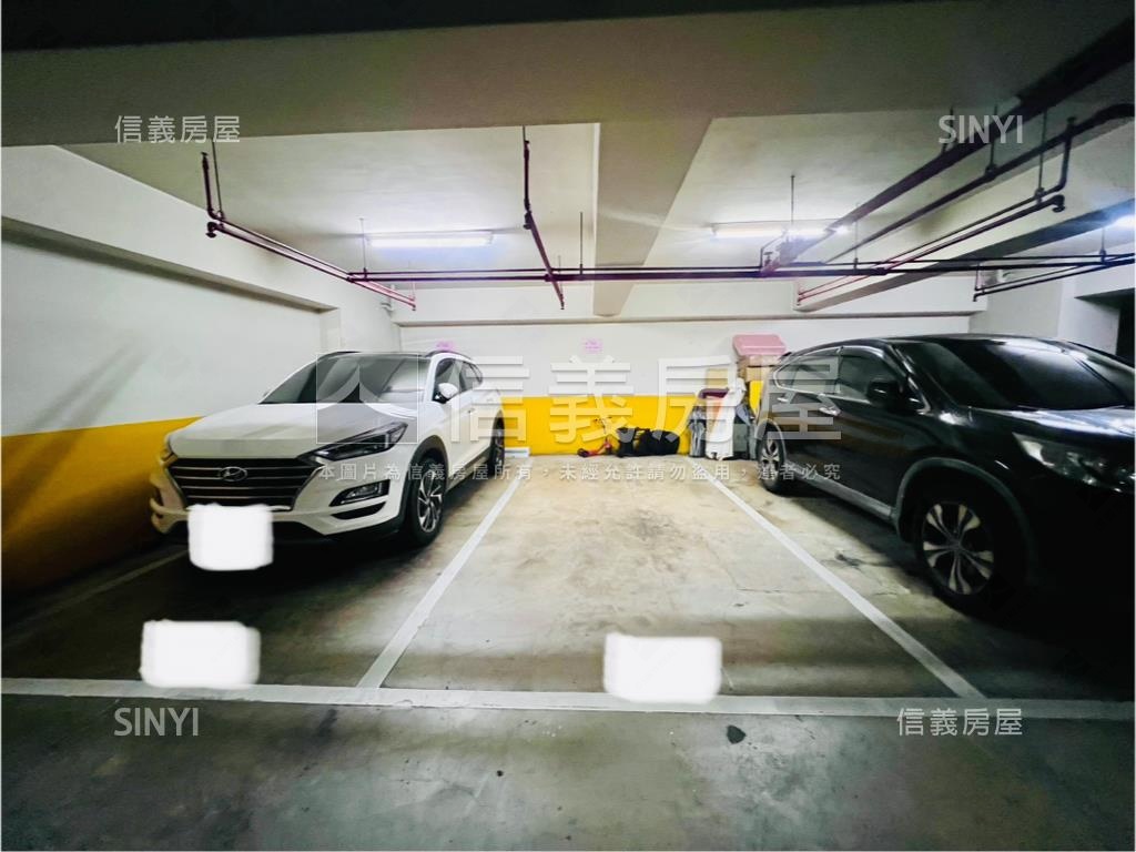 文林世家４房平面車位房屋室內格局與周邊環境