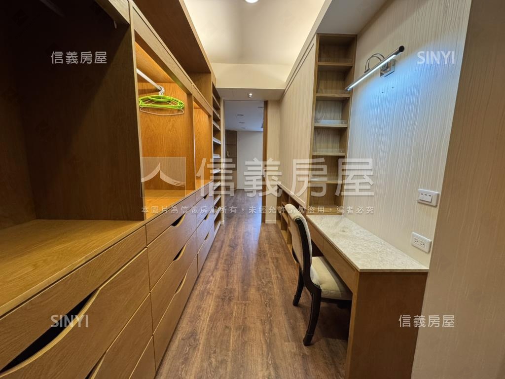 金碧輝煌海川蘊精美別墅房屋室內格局與周邊環境