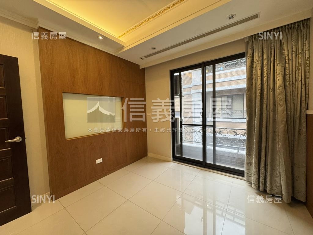 金碧輝煌海川蘊精美別墅房屋室內格局與周邊環境