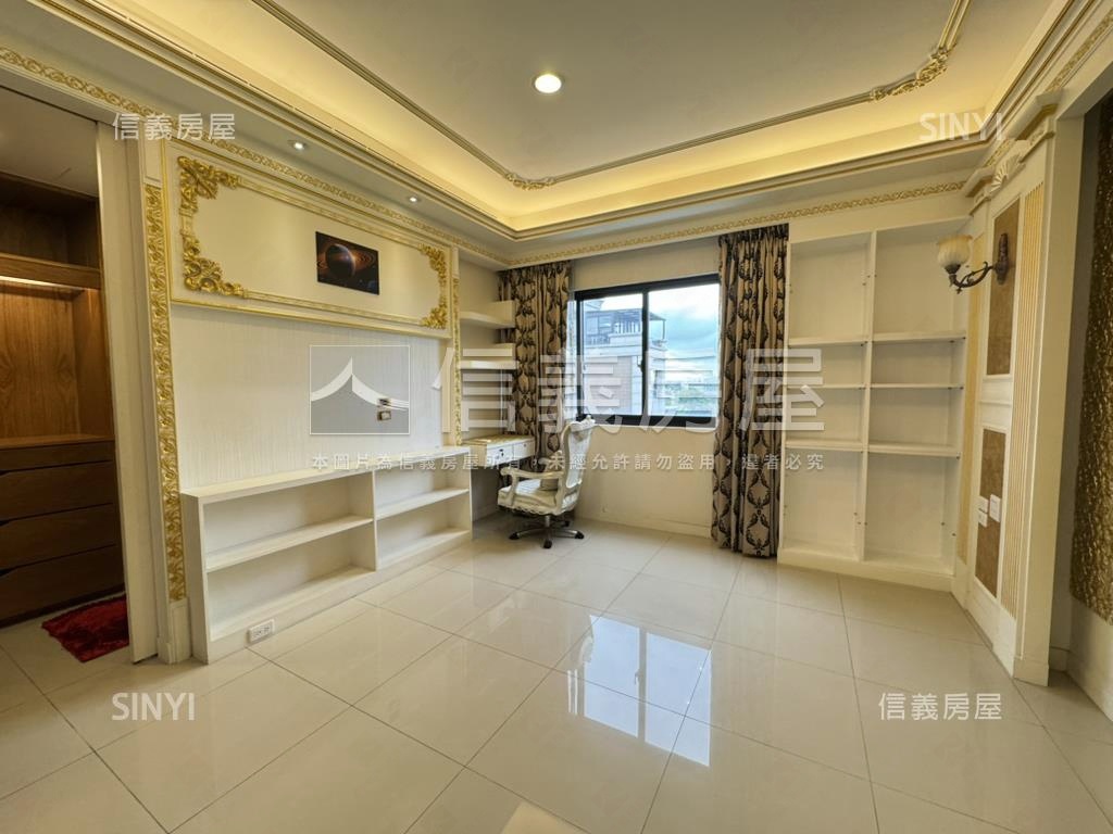 金碧輝煌海川蘊精美別墅房屋室內格局與周邊環境