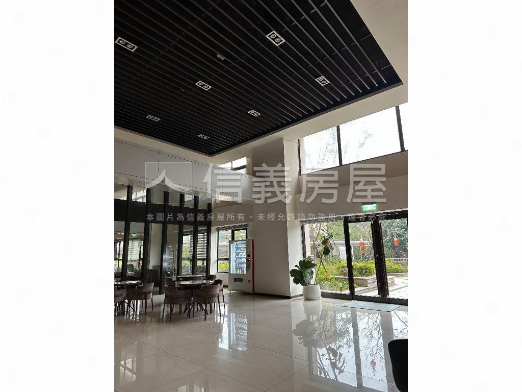 雲賀三房裝潢美屋房屋室內格局與周邊環境