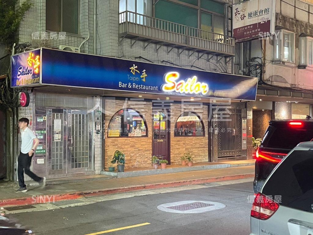 晴光市場大面寬商三店面房屋室內格局與周邊環境