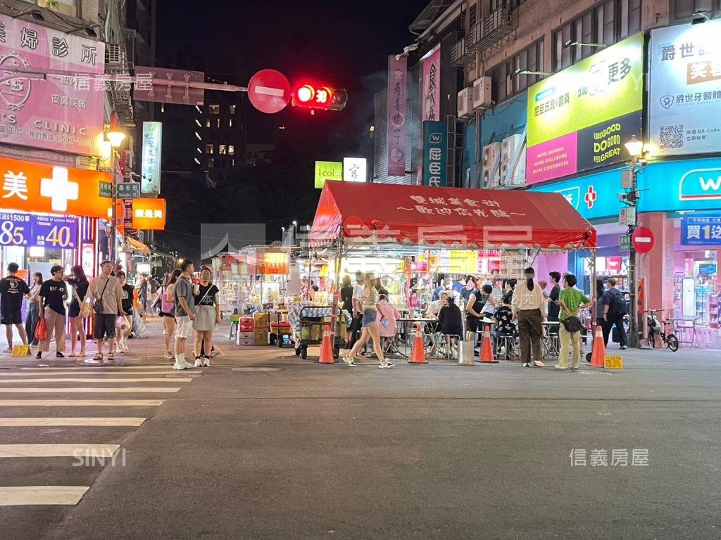 晴光市場大面寬商三店面房屋室內格局與周邊環境