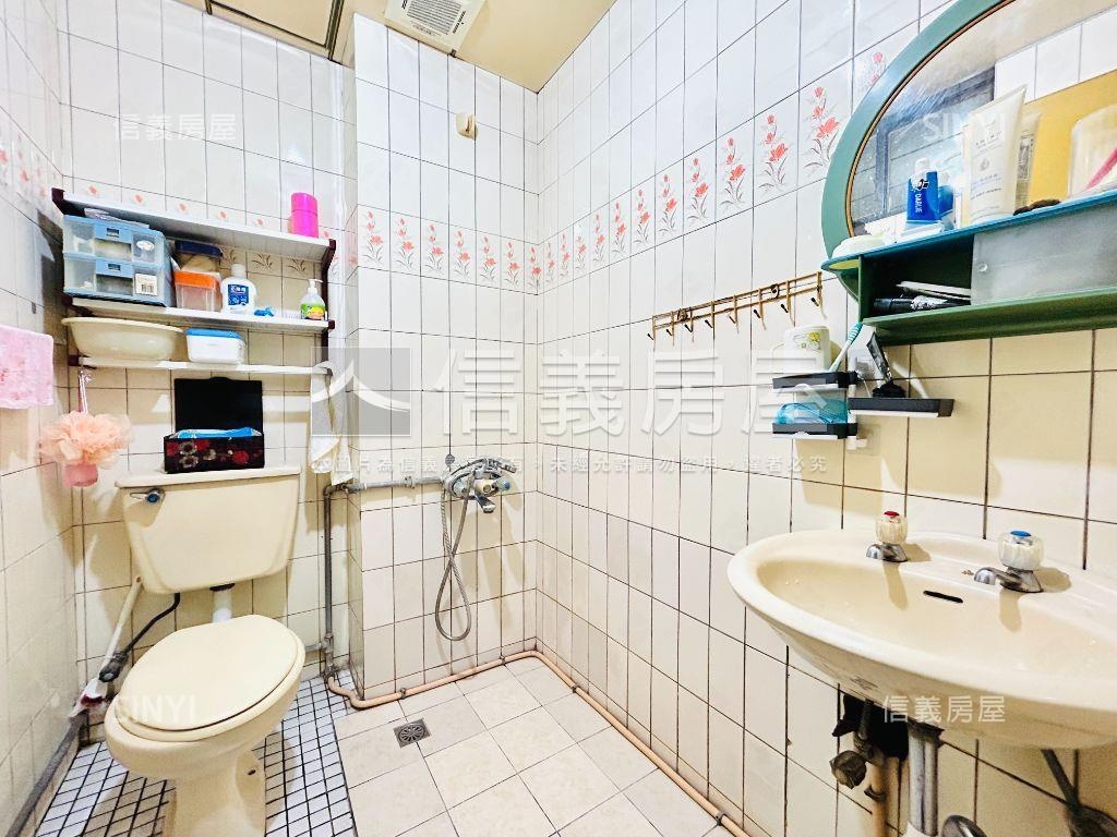 中山北靜巷面寬稀有一樓房屋室內格局與周邊環境