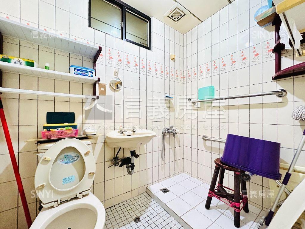 中山北靜巷面寬稀有一樓房屋室內格局與周邊環境