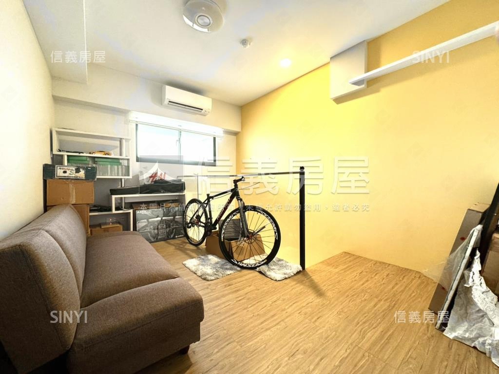 青埔高樓露臺裝潢美屋房屋室內格局與周邊環境