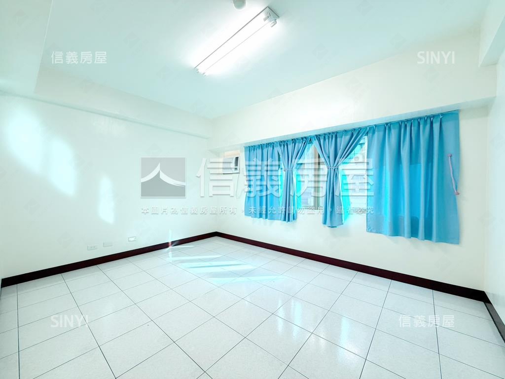 近義享天地百貨‧黃金店面房屋室內格局與周邊環境