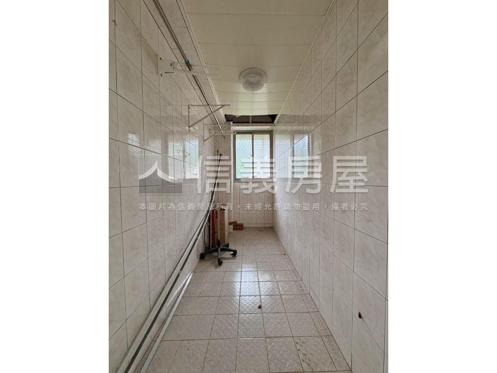 主推⭐汐萬路電梯３＋１⭐房屋室內格局與周邊環境