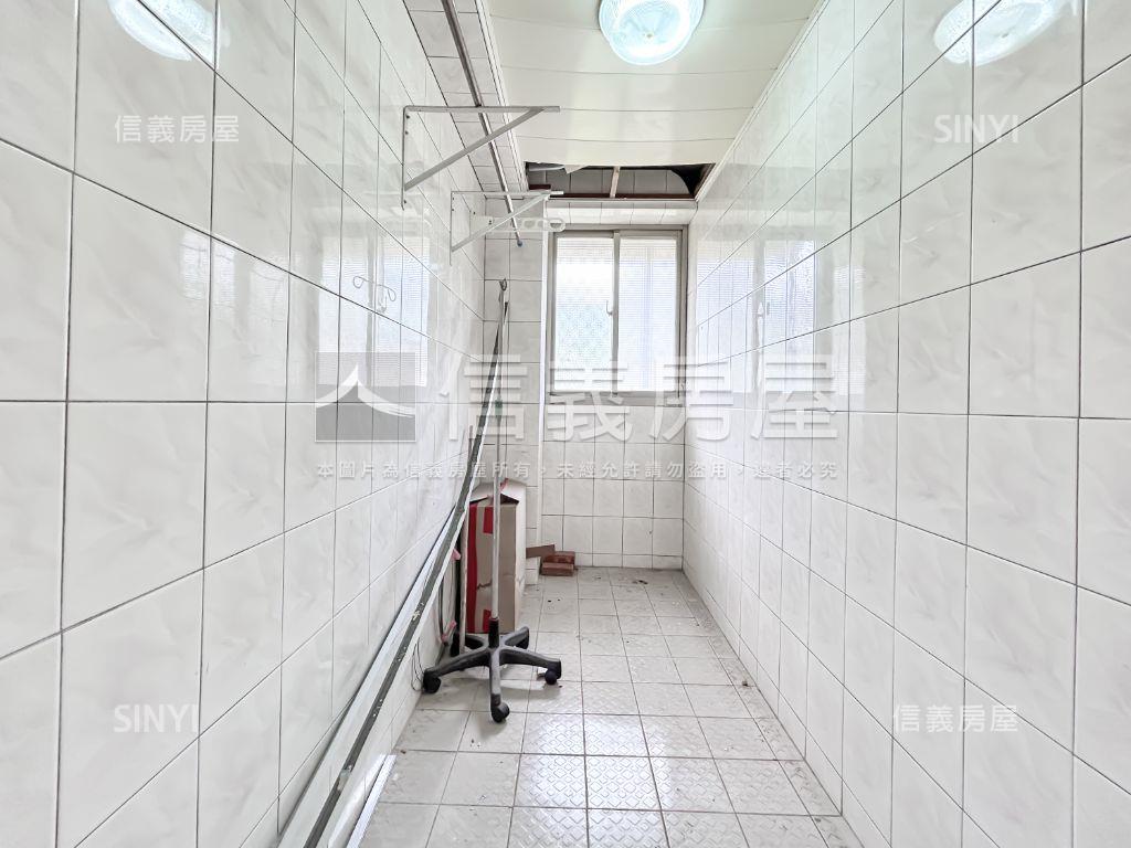 主推⭐汐萬路電梯３＋１⭐房屋室內格局與周邊環境