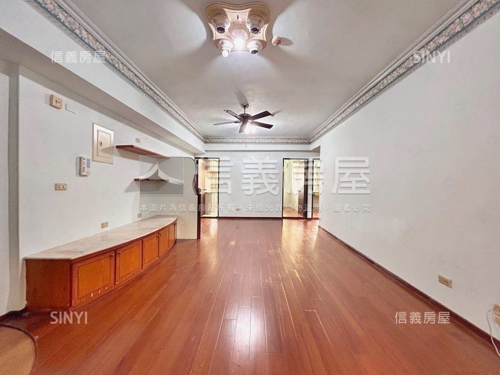 昌平校園美景三房平車房屋室內格局與周邊環境