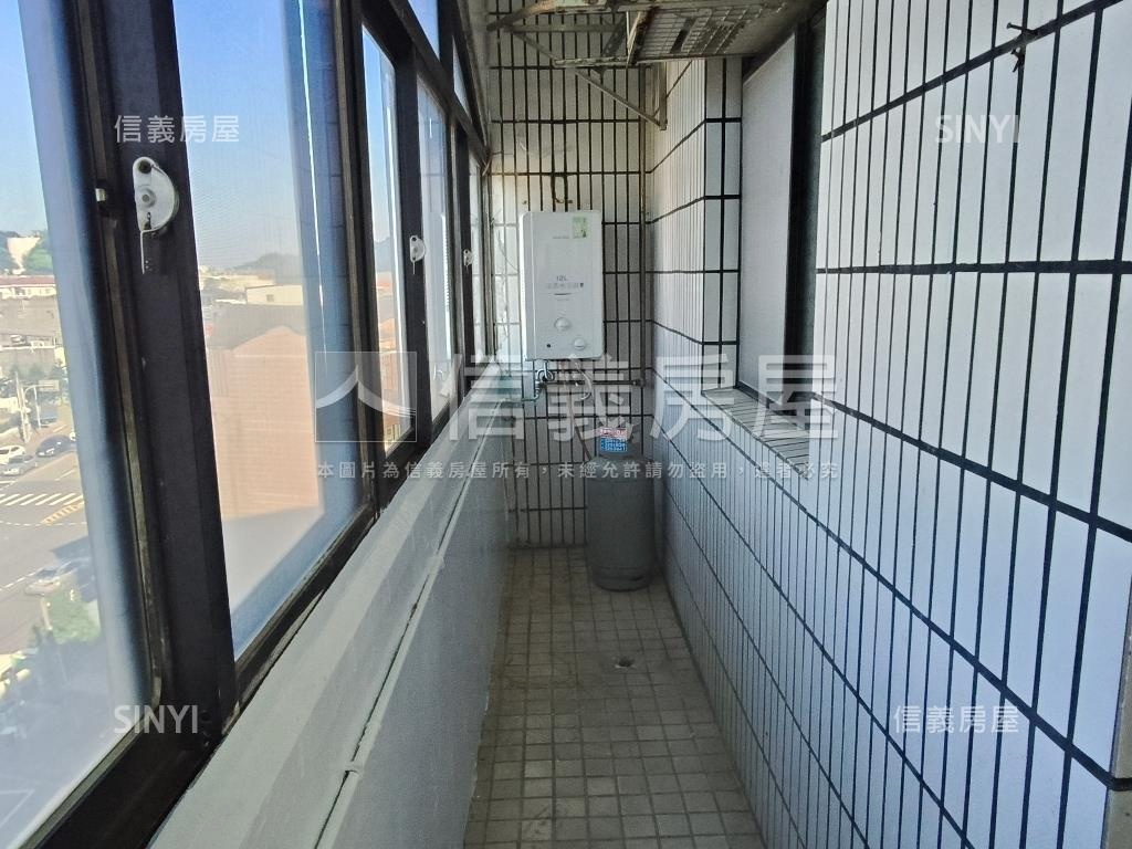 優美街漂亮美寓３房２衛房屋室內格局與周邊環境