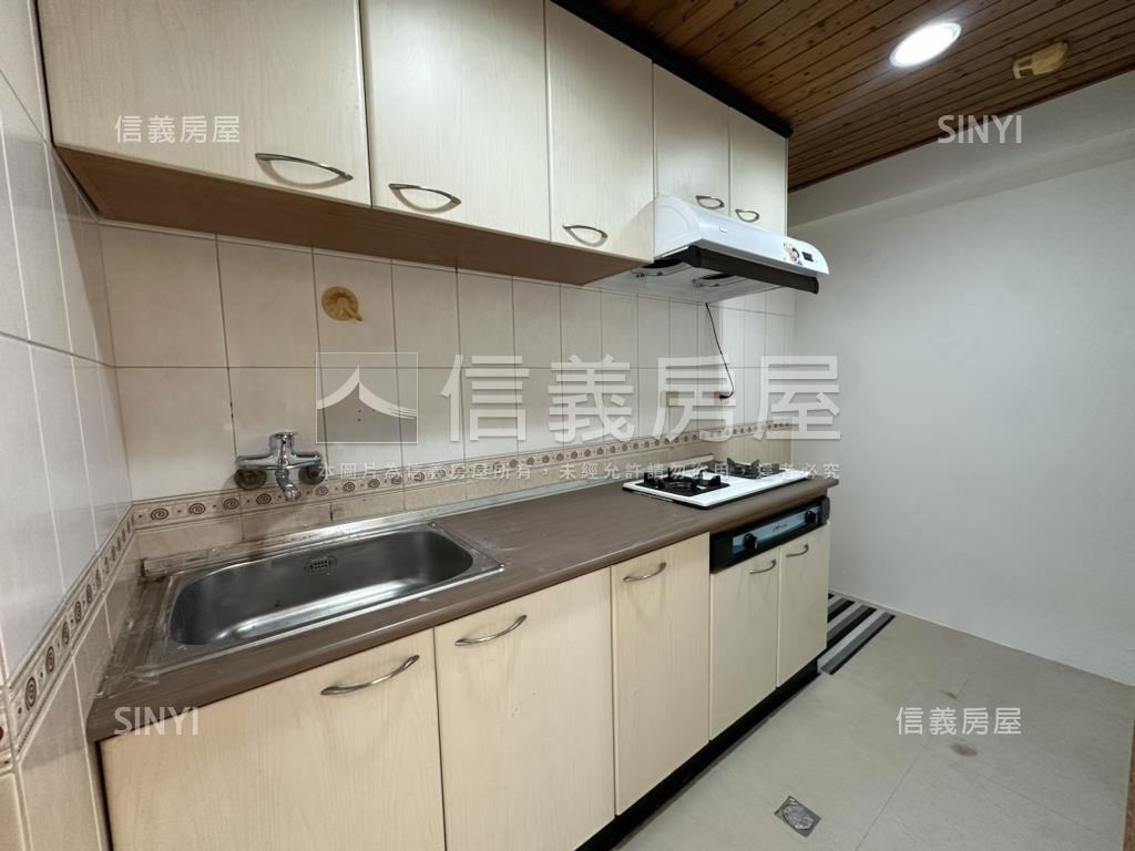 復華三街質感３房房屋室內格局與周邊環境
