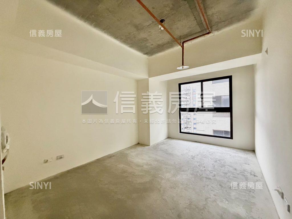 弘暉大禧．帝王四房雙車位房屋室內格局與周邊環境