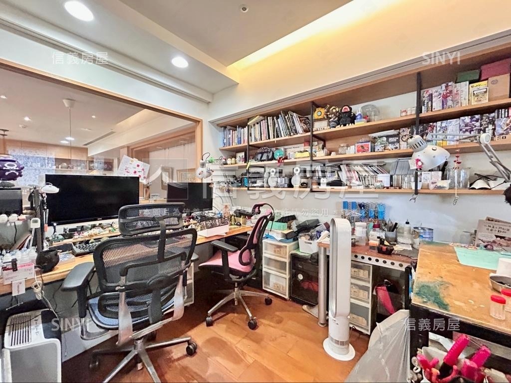 國璽天際典藏大戶雙車位房屋室內格局與周邊環境