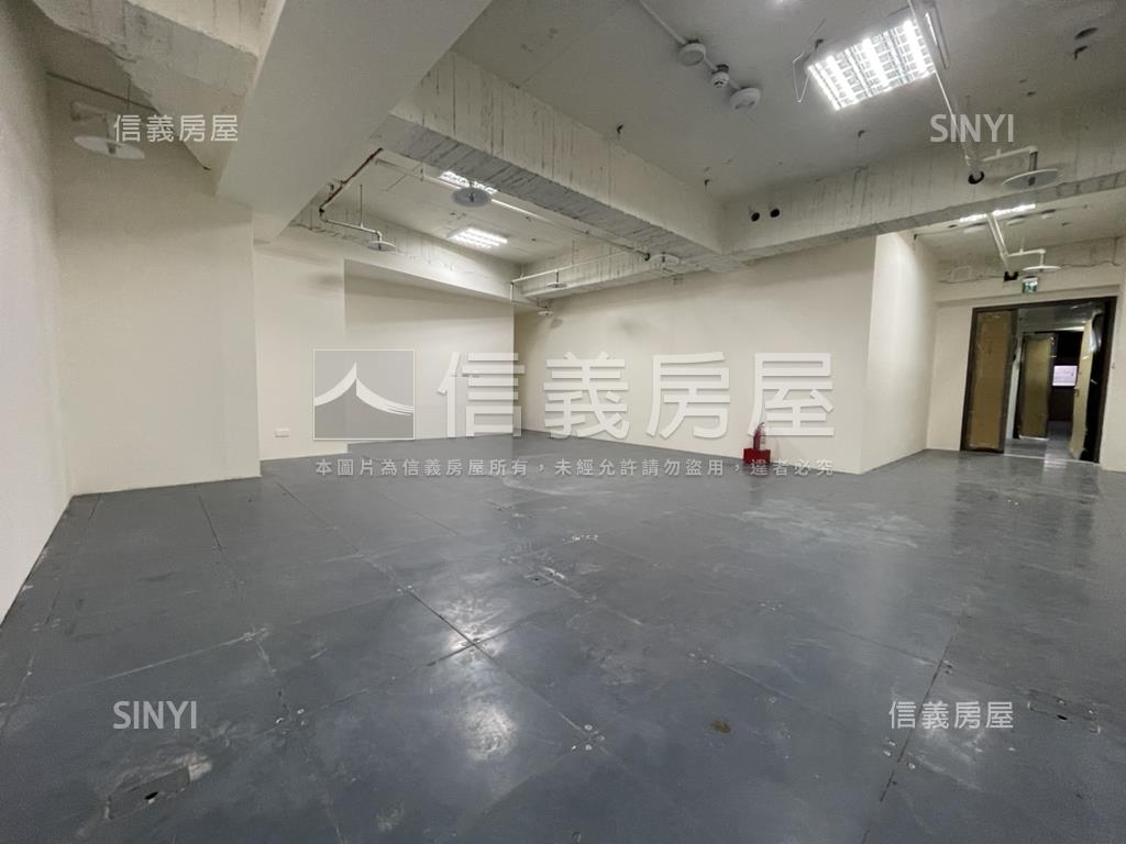 近永安捷運時代金融中心３房屋室內格局與周邊環境