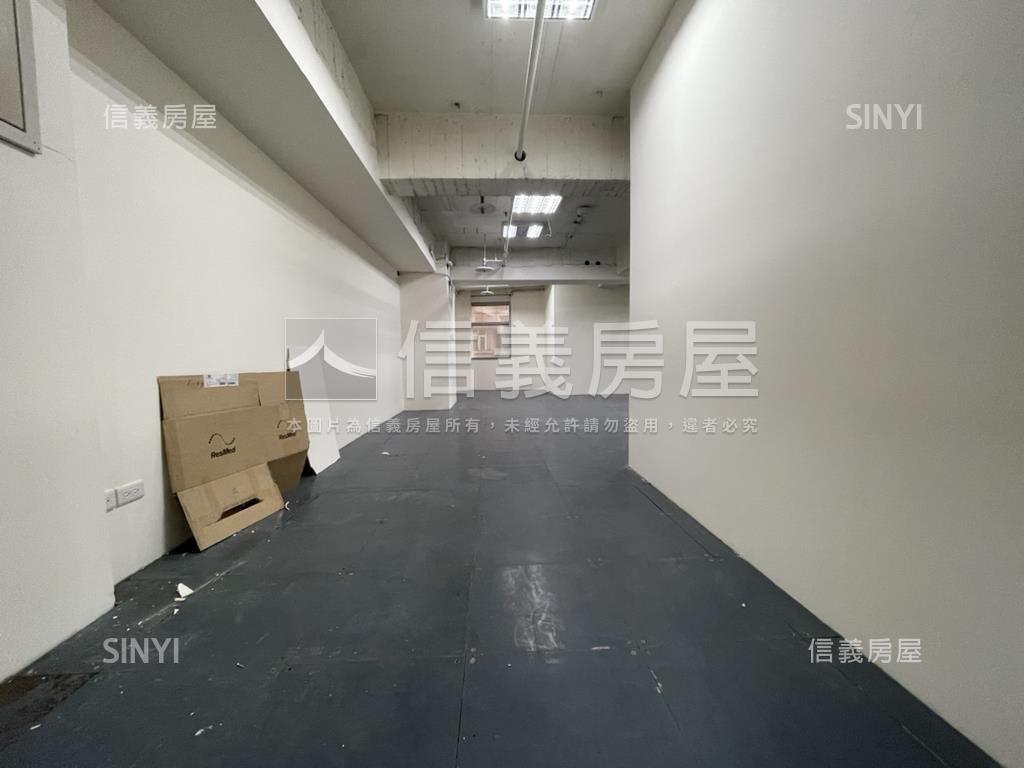 近永安捷運時代金融中心３房屋室內格局與周邊環境