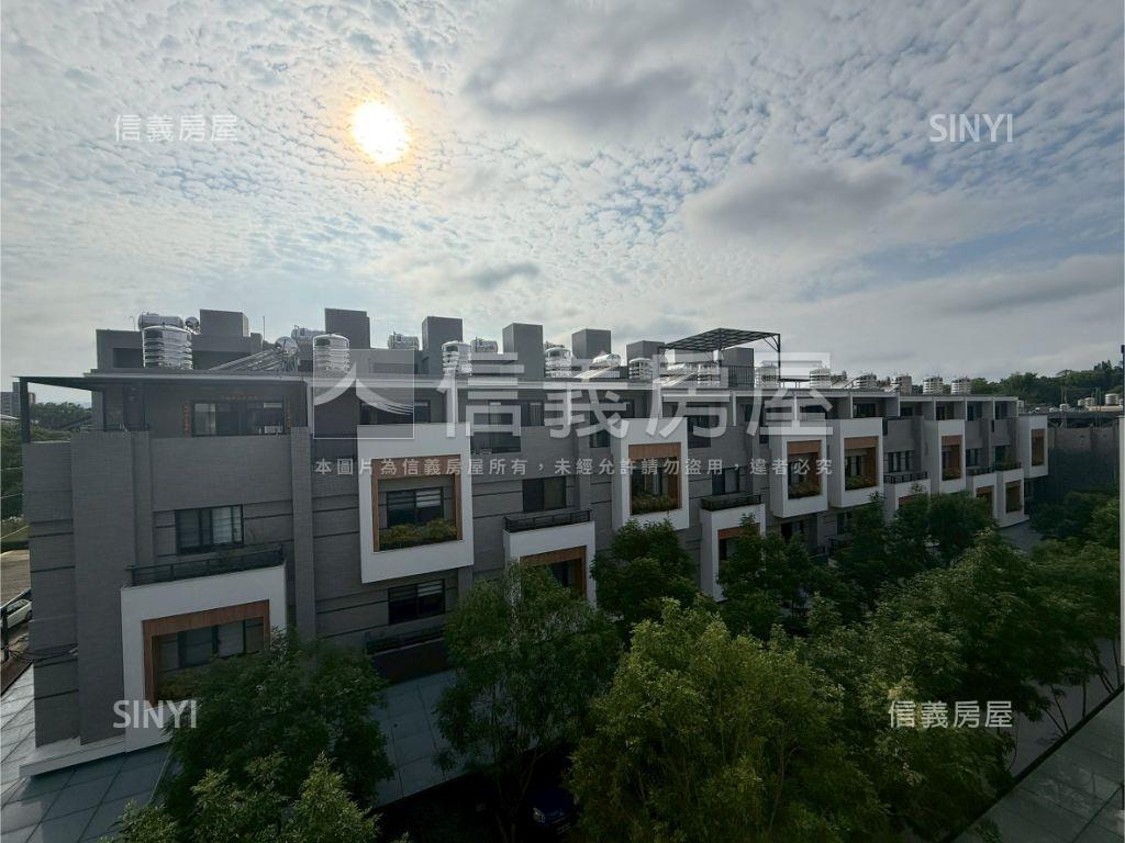 綠意美透天門前可停車房屋室內格局與周邊環境
