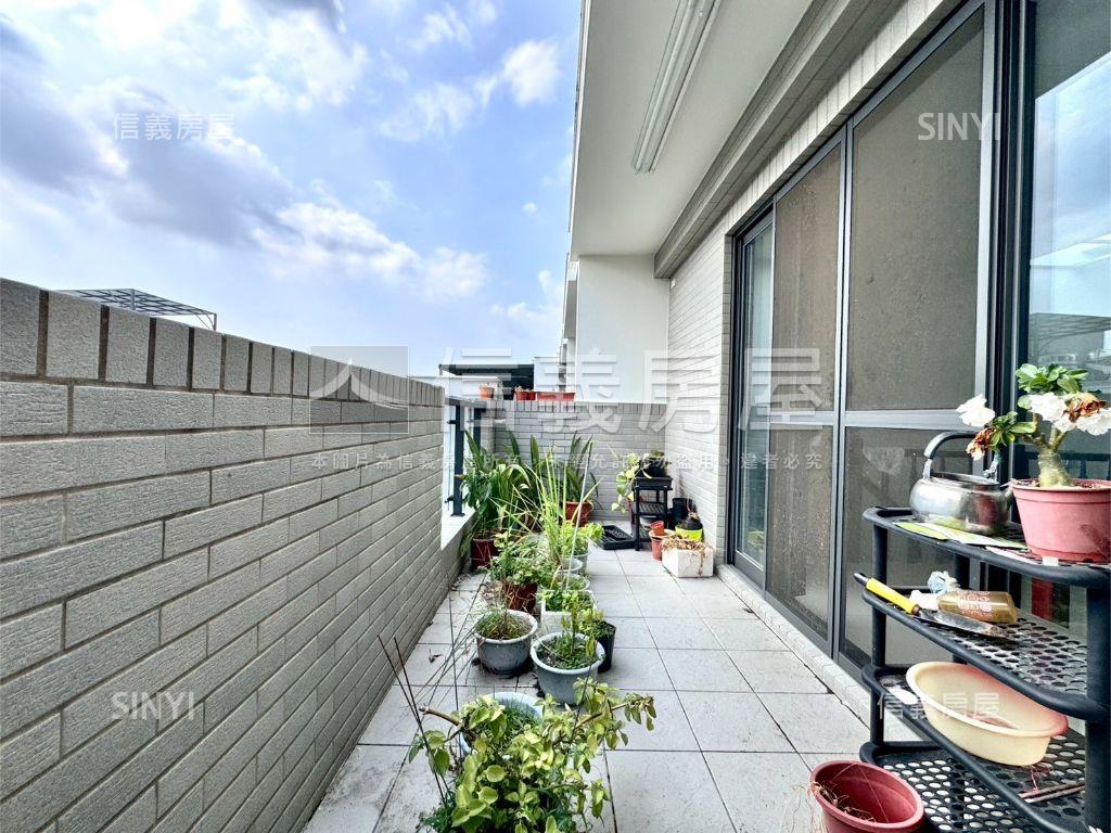 東勢綠意美透天門前可停車房屋室內格局與周邊環境