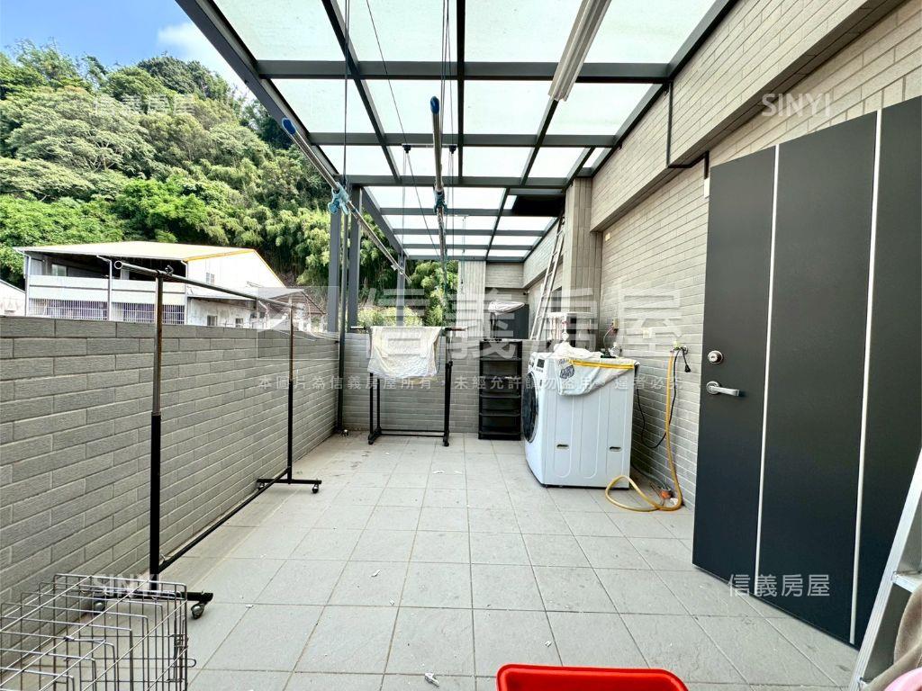 東勢綠意美透天門前可停車房屋室內格局與周邊環境
