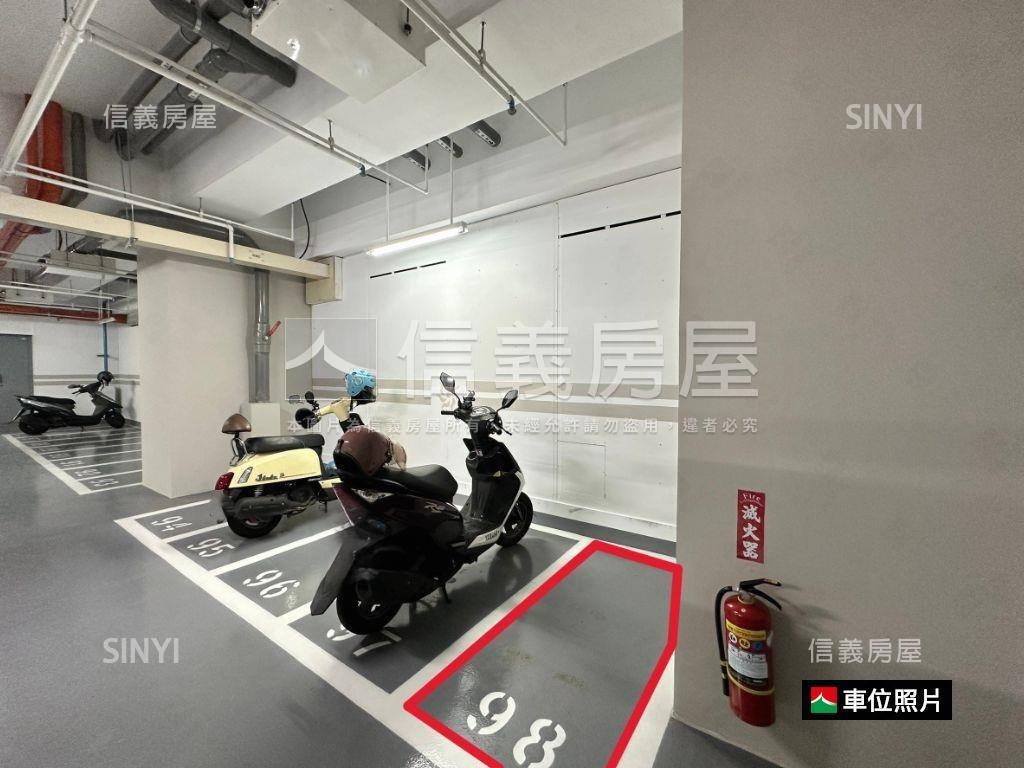 ✨城揚輕齡邊間三房平車房屋室內格局與周邊環境