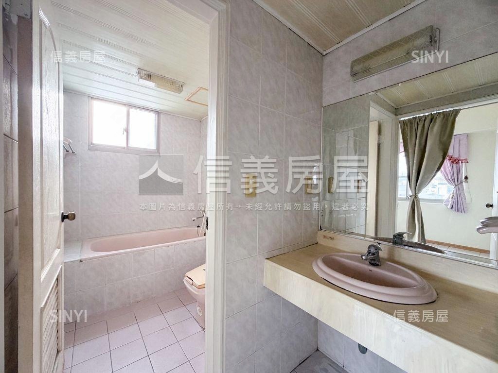 前金超值採光美宅附車位房屋室內格局與周邊環境