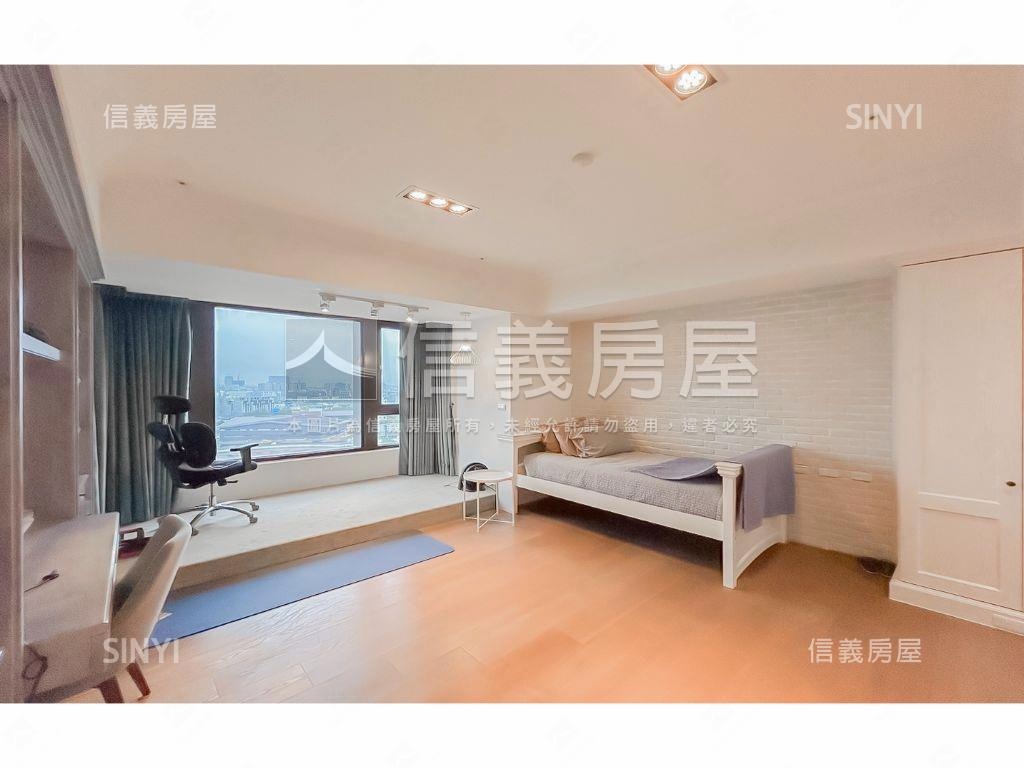 １１期觀頂四房三車視野戶房屋室內格局與周邊環境