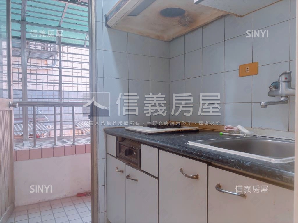 景美捷運電梯管理高樓三房房屋室內格局與周邊環境