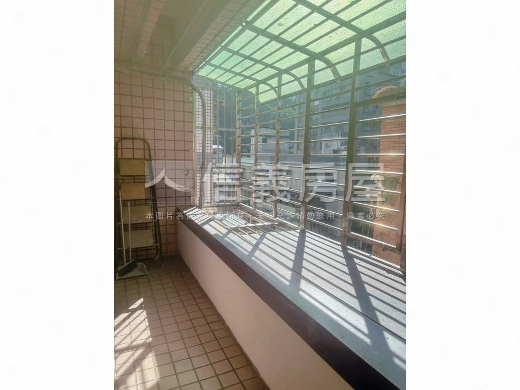 景美捷運電梯管理高樓三房房屋室內格局與周邊環境