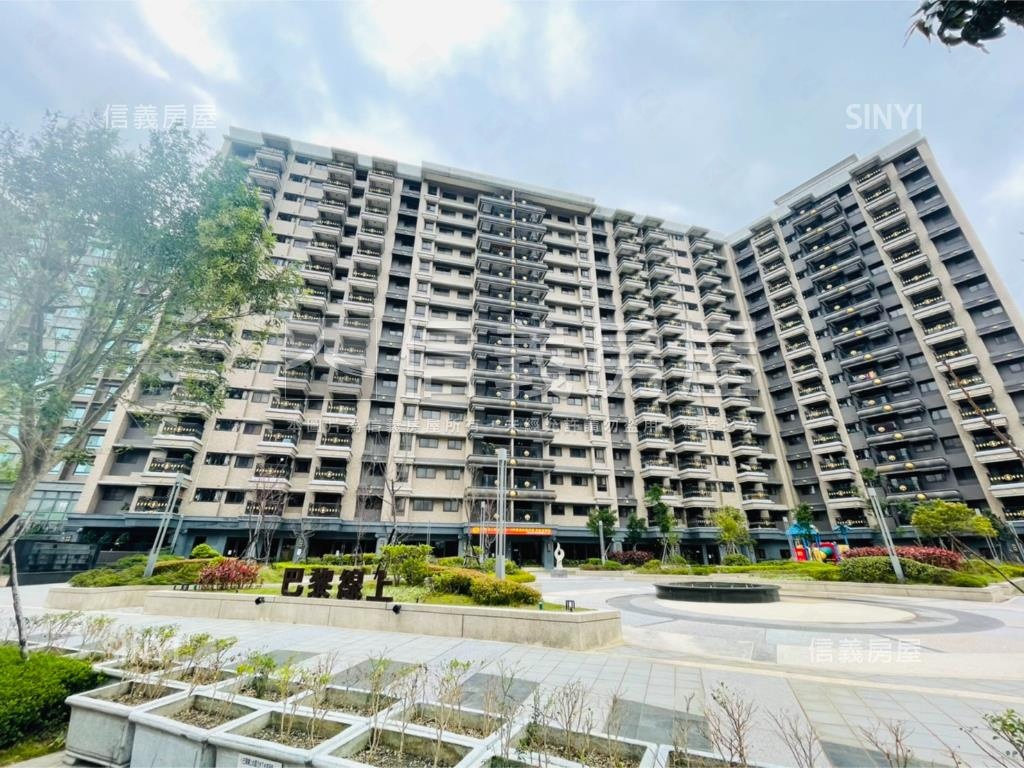 巴黎線上獨立大車位房屋室內格局與周邊環境