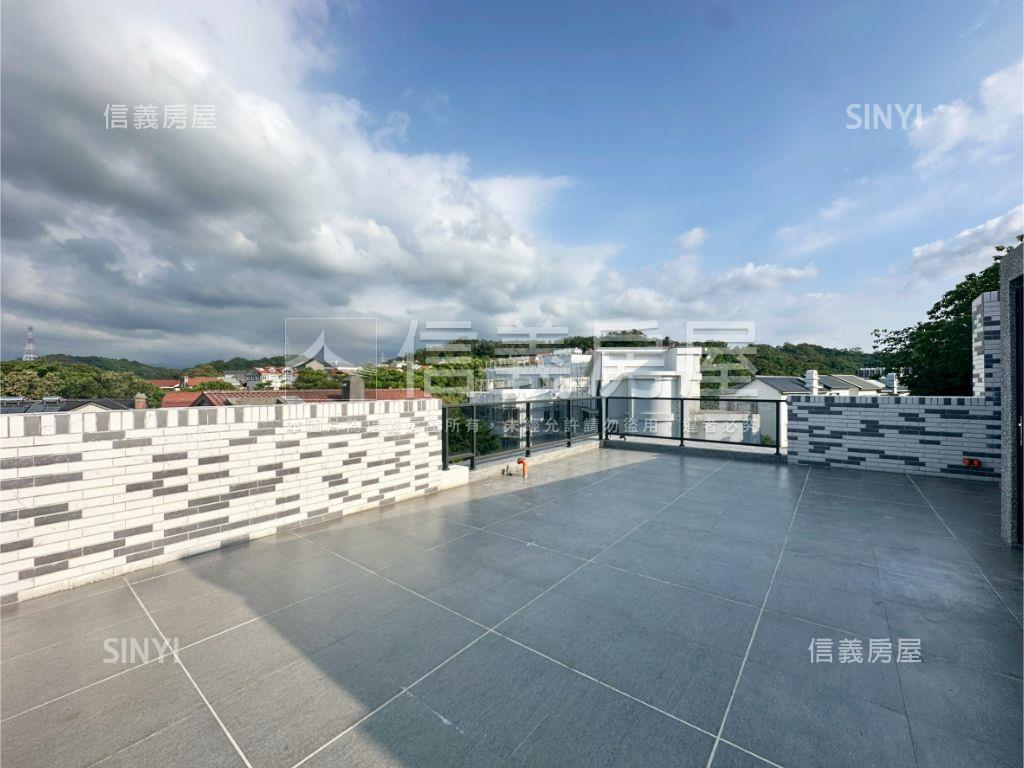近園區全新電梯車庫透天房屋室內格局與周邊環境
