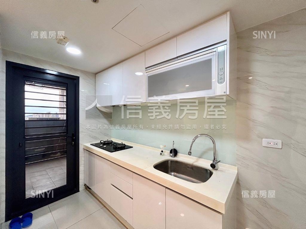 專任中華ＤＣ高樓視野兩房房屋室內格局與周邊環境