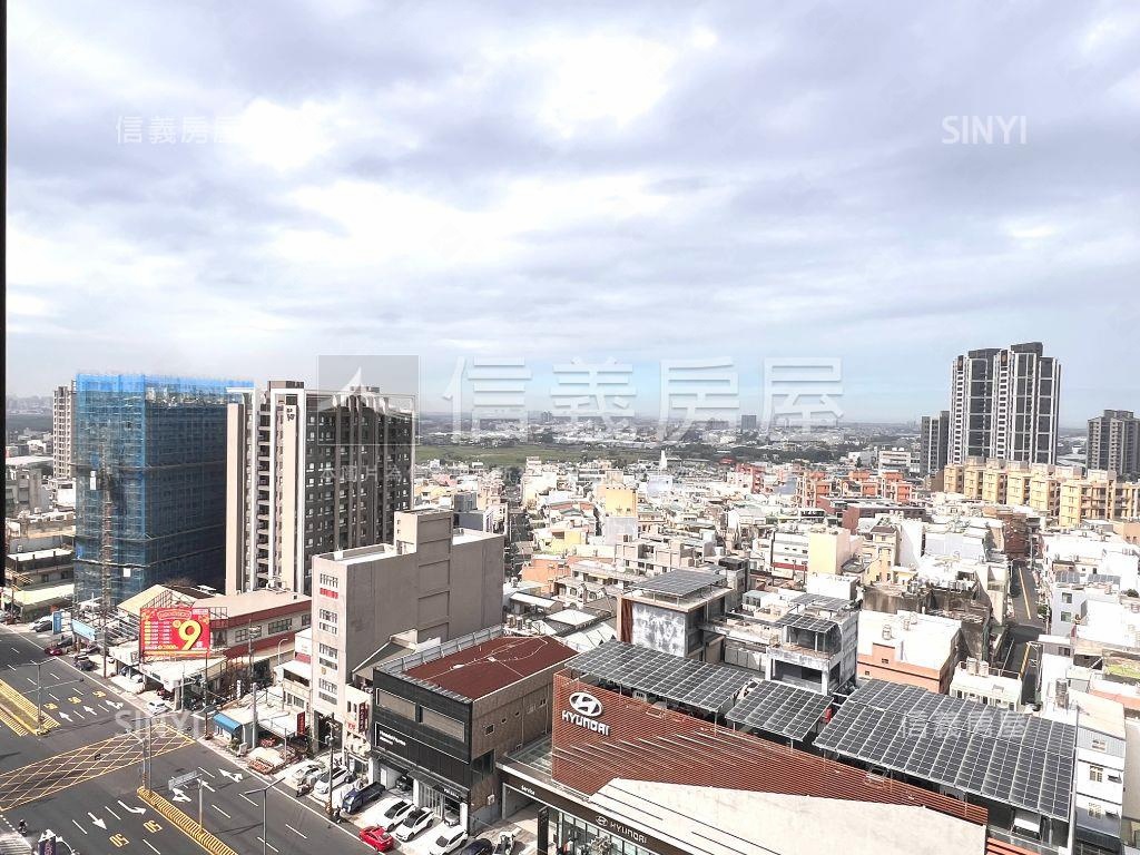 專任中華ＤＣ高樓視野兩房房屋室內格局與周邊環境