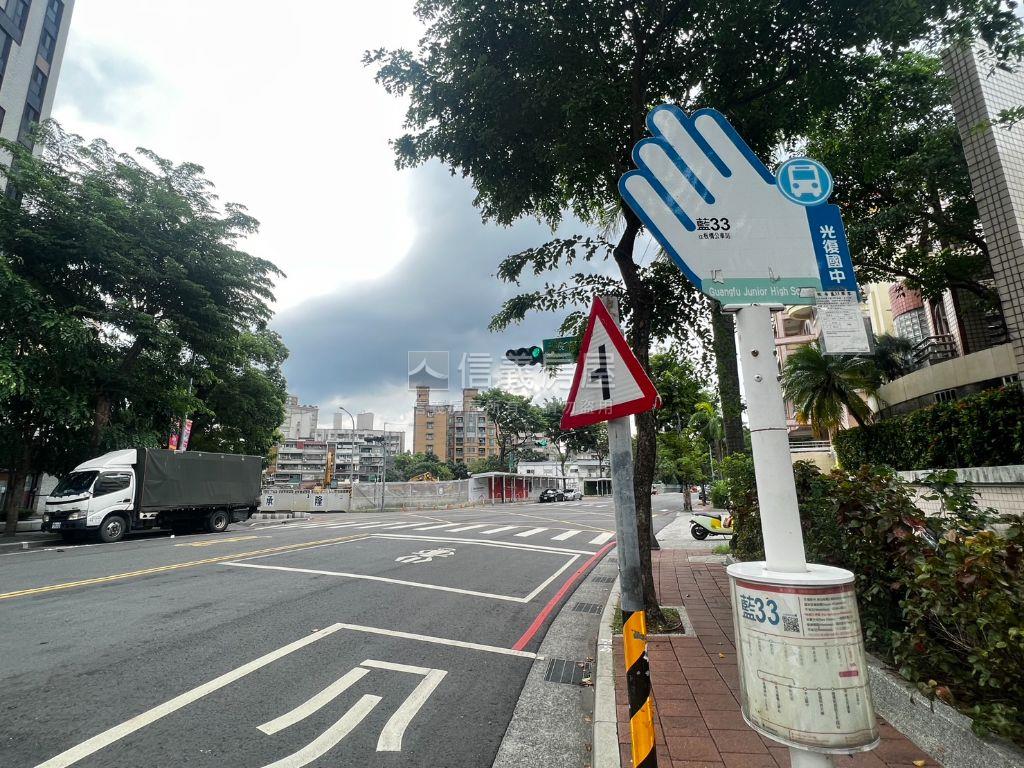 寓見幸福★精美三房房屋室內格局與周邊環境