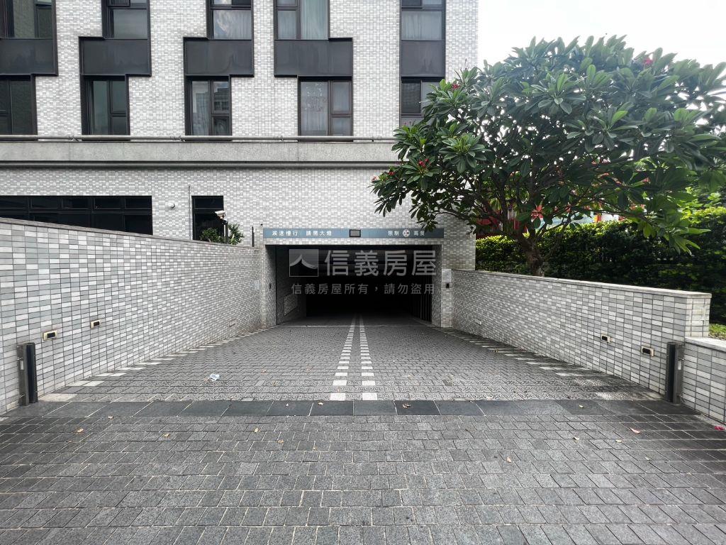 寓見幸福★精美三房房屋室內格局與周邊環境